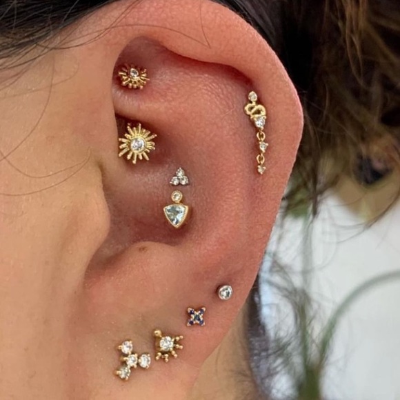 Modern Mood aquamarine & diamond Bodhi in yellow gold press fit piercing jewelry - Picture 2 of 3